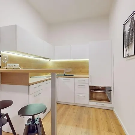 Apartment Reduta Lovely Bratislava