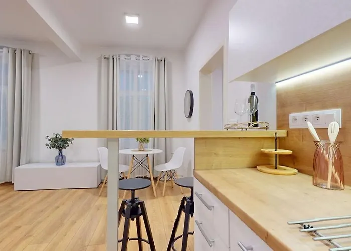 Apartamento Reduta Lovely